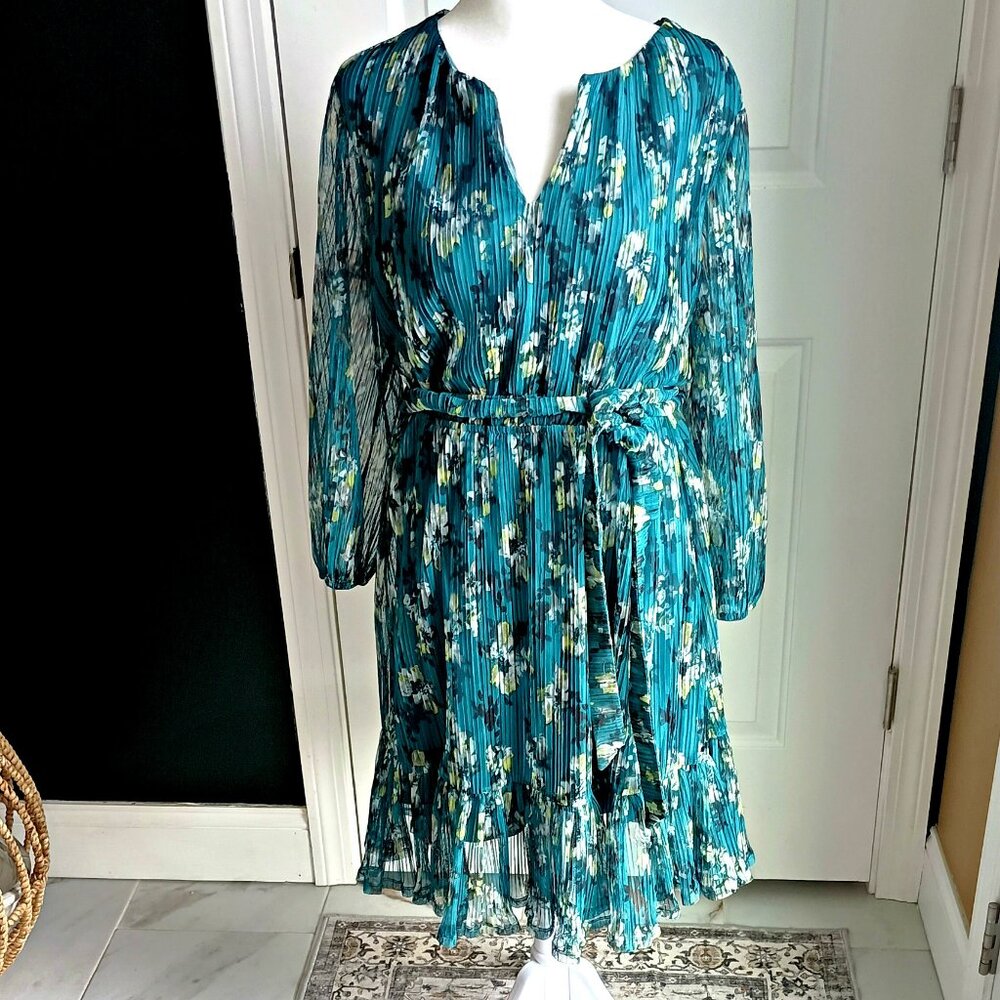 VERA VERA WANG SHEER Flouncy TIE WAIST DRESS